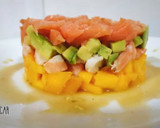 Foto del paso 6 de la receta: Tartar de mango, aguacate, salmón y langostinos