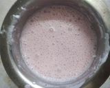 A picture of step 3 of Strawberry lassi.