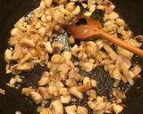 Tejszínes gombás tészta recept fázis 6 fotója