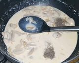 A picture of step 5 of Chicken steak with mushroom sauce.
