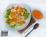 Foto langkah ke 4 dari resep Salad Sayuran Segar Saus Mayo Pedas.