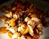 Une image de l'étape 2 de Escalopes de poulet accompagnées.
