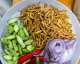 Gambar langkah 1 resipi Sambal Tempoyak Petai Ikan Bilis Mentah.