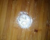 A picture of step 4 of Methi paratha/Thepla.