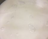 A picture of step 7 of Fruit trifle.