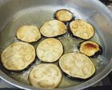 A picture of step 1 of Dahi waly bengan.
