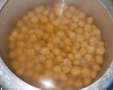 A picture of step 5 of Punjabi chhole.