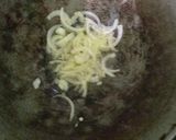 A picture of step 3 of Padang-Style Shrimp and Squid.