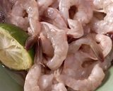 Foto langkah ke 1 dari resep #976 Udang Saus Padang.