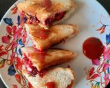 A picture of step 4 of Beetroot veggie sandwich.
