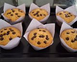 Foto langkah ke 5 dari resep Vanilla Muffins.