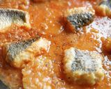 Foto del paso 13 de la receta Cazuela de merluza y patatas en salsa de azafrán