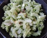 Foto langkah ke 5 dari resep Tumis Pare.