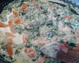 Foto del paso 4 de la receta: Soufflé de salmón ahumado y espinacas