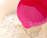 A picture of step 6 of Soft layered chapatti.