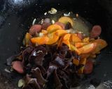 Foto langkah ke 3 dari resep Bihun Goreng Jamur Kuping.