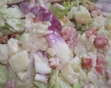 صورة لخطوة 2 من وصفة 🥒 سلطة صيفية بالارز خفيفة 🥕 وبنينة 🍅