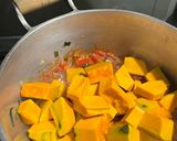 Foto del paso 2 de la receta: Humita santiagueña con zapallo cabutia