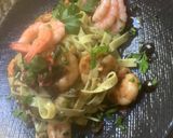Une image de l'étape 7 de 🌿Crevettes 🍤🦐sautées sur lit de tagliatelles 🍃🌱.