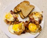 A picture of step 4 of Bacon Egg Ring.