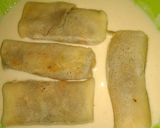 Foto langkah ke 5 dari resep Risol isi sayur praktis.