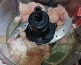 Foto langkah ke 2 dari resep Sosis Ayam Homemade.