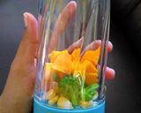Foto langkah ke 1 dari resep Selingan MPASI : Puree brokoli-jagung-kabocha.