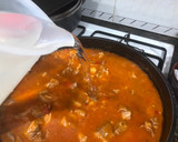 Foto del paso 3 de la receta: Cordero estofado a la jardinera