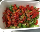 Une image de l'étape 8 de Poivrons et tomates à l'ail et anis vert.