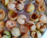 A picture of step 1 of Ripe gumberry sabji.