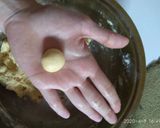 Foto langkah ke 5 dari resep Thumbprint Cheese Cookies.