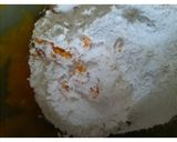 A picture of step 3 of Mango Cake.