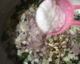 A picture of step 3 of Broken rice Upma.