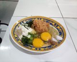 Foto langkah ke 2 dari resep Telur dadar kelapa parut.