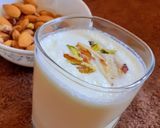 A picture of step 3 of Sweet Lassi.