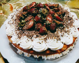 Foto del paso 11 de la receta: Torta de frutillas fácil con crema chantilly