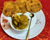 A picture of step 6 of Pumpkin Puri with mixed vegetable bhaji.