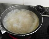 Foto del paso 1 de la receta Tomate relleno de ensalada de arroz y bacalao