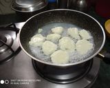 A picture of step 4 of Mango Rasmalai.