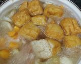 Gambar langkah 4 resipi Sup Vegetarian Simple.