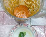 Gambar langkah 2 resipi Kulit Lembu Masak sambal Kuning Pedas.