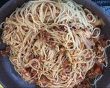 Foto langkah ke 3 dari resep Baked Spaghetti with Bolognese and bechamel sauce (panggang teflon).
