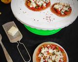 ભાખરી પીઝા (Bhakhri Pizza Recipe In Gujarati) રેસીપી સ્ટેપ5ફોટો