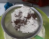 Foto langkah ke 3 dari resep Brownies coklat kukus.