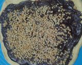 Foto langkah ke 6 dari resep Cinnamon Roll & Coklat kacang Roll.