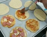 Foto langkah ke 6 dari resep Pizza Homemade.