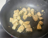 Foto del paso 4 de la receta: Raxo con queso de Arzúa, setas y cebollas