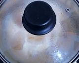 Foto del paso 5 de la receta: Peras en salsa de leche condensada, nata y canela