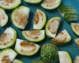 Foto langkah ke 1 dari resep Tumis Cucut Terong Cabe Bawang.