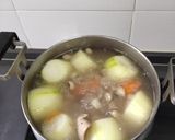 A picture of step 1 of Hairy Gourd Soup.